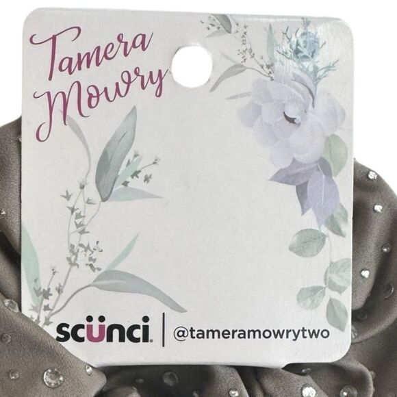 Tamara Mowry Scunci Taupe Rhinestone Embellished Satin Scrunchie NWT - Picture 4 of 5